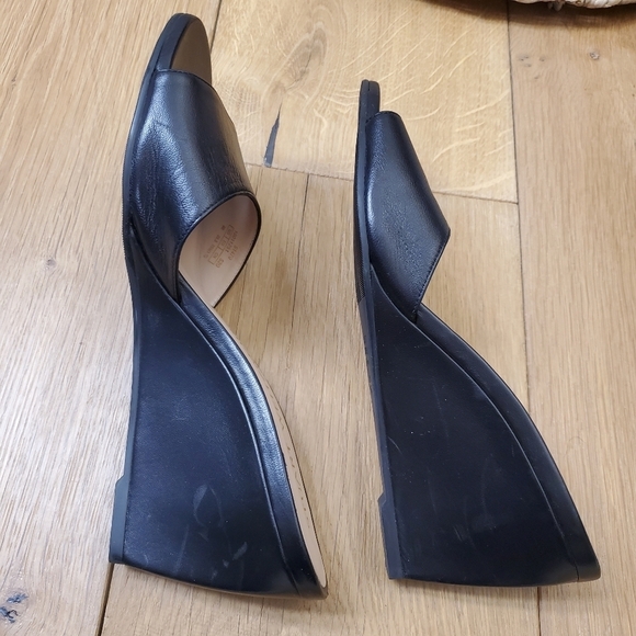 Stuart Weitzman Black Leather Wedges - Picture 3 of 5